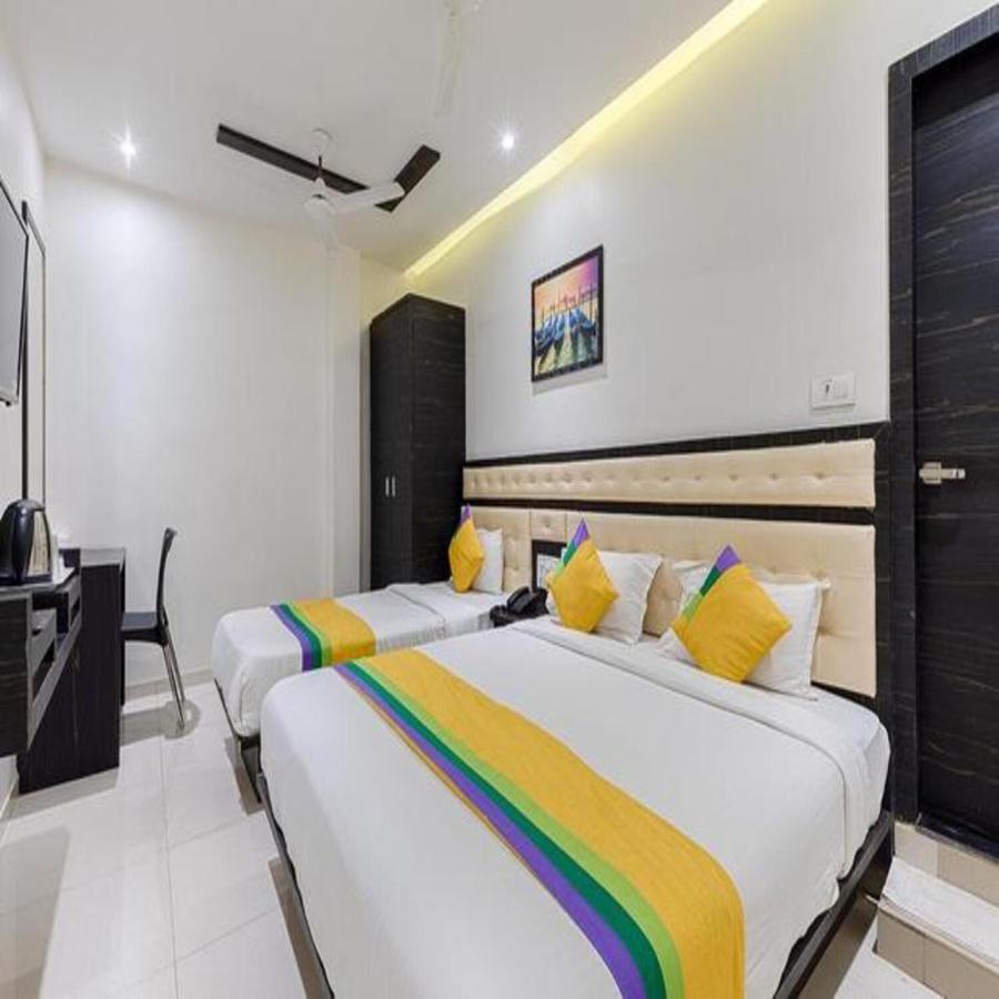 Hotel Riva International Goregaon- Near Nesco Mumbai Kültér fotó
