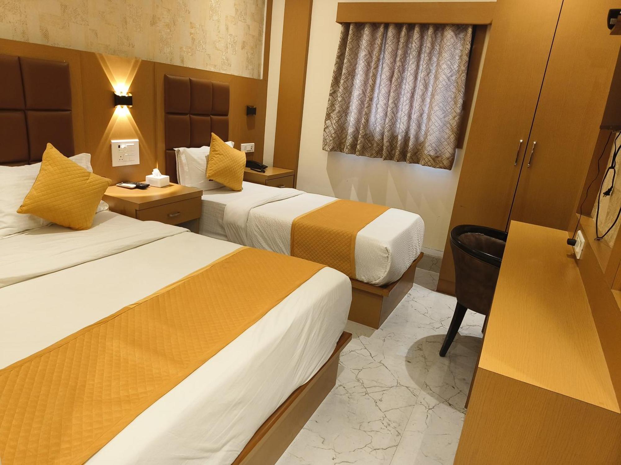 Hotel Riva International Goregaon- Near Nesco Mumbai Kültér fotó